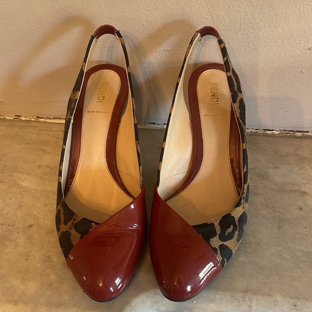 Fendi Leopard pumps